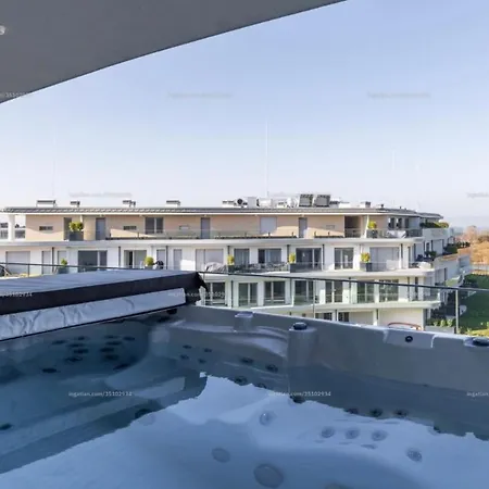 Szemesbay Luxus * Balatonszárszó